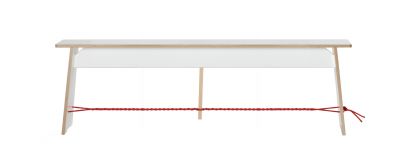 Langer Max Sitzbank von Moormann, 140 cm, schwarz, mit rotem Seil als Fußstütze.